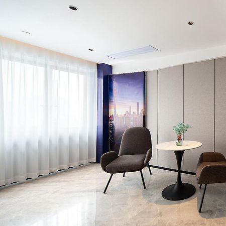 Langham Honor International Hotel Canton Fair Complex Branch - Free Shuttle To Canton Fair Complex During Canton Fair Period & Free Mini Bar Exterior photo