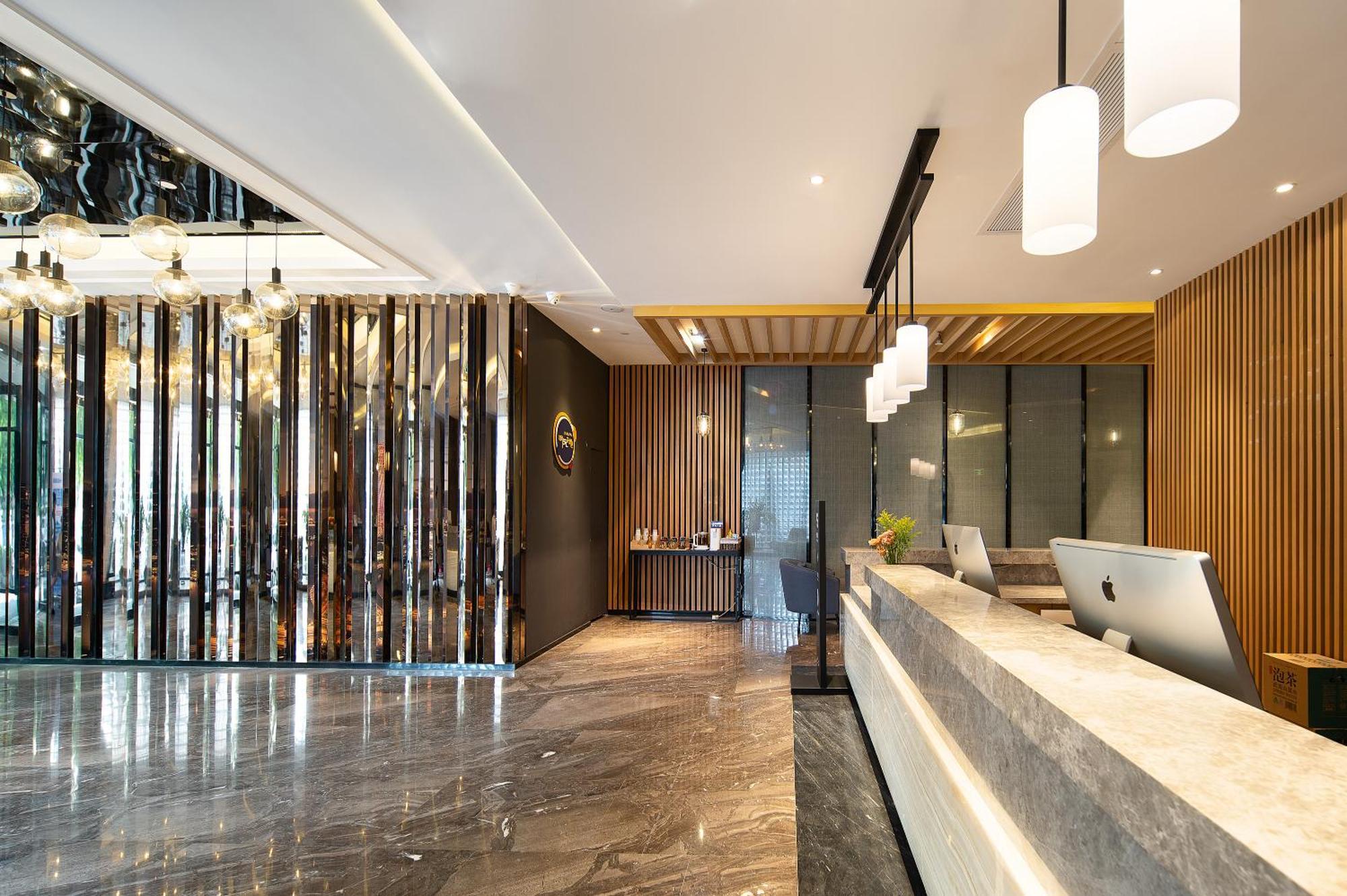 Langham Honor International Hotel Canton Fair Complex Branch - Free Shuttle To Canton Fair Complex During Canton Fair Period & Free Mini Bar Exterior photo