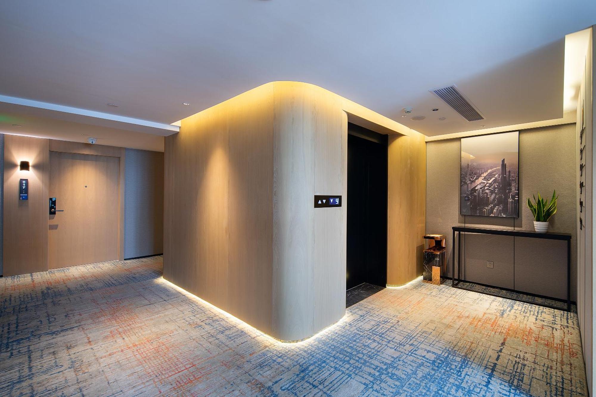 Langham Honor International Hotel Canton Fair Complex Branch - Free Shuttle To Canton Fair Complex During Canton Fair Period & Free Mini Bar Exterior photo